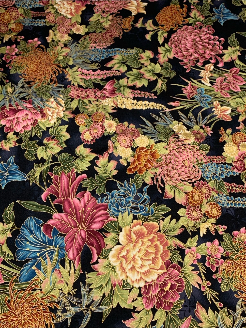 Robert Kaufman Imperial Collection Metallic Japanese Floral Vintage Fabric #8921